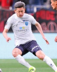 yl23455永利官网登录-活化石！54岁12天高龄 三浦知良再次刷新J联赛纪录